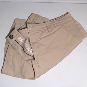 Chubbies Khaki Shorts 32 waist 7 inseam